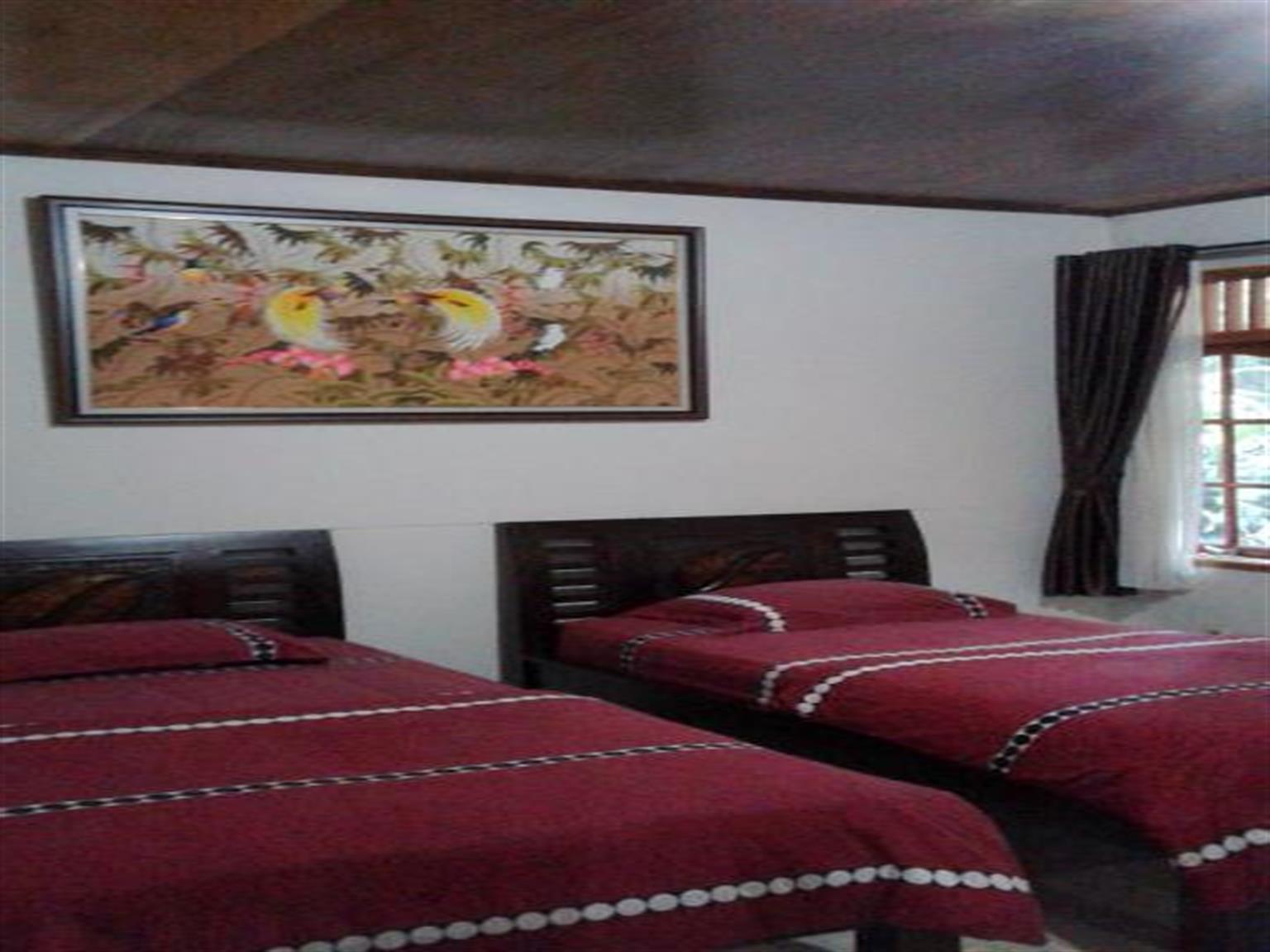 Aquarius Orange Resort Cisarua Bagian luar foto